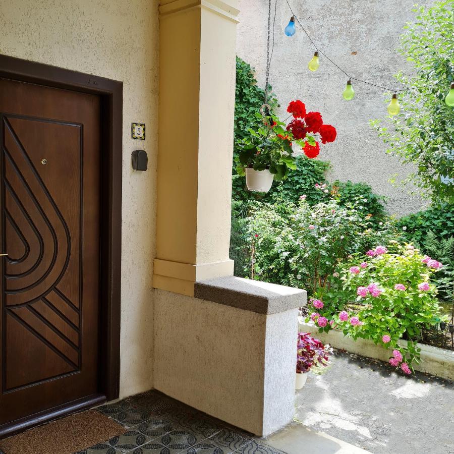 Jasmine Serenity Apartment - Central, Behind Black Church براشوف المظهر الخارجي الصورة